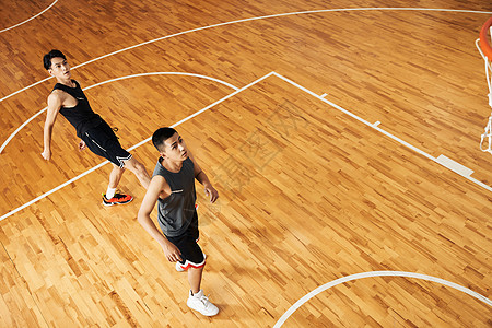 世体：巴萨上赛季在11月取得3胜1平2负，本赛季在10月取得2胜3负