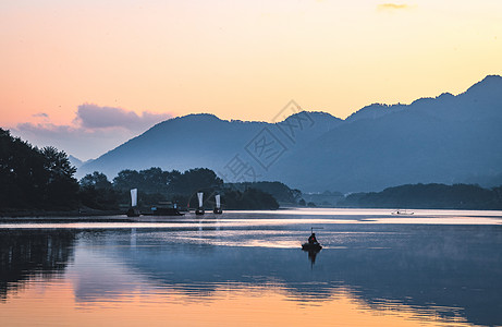 浙江丽水古堰画乡江南水乡清晨图片