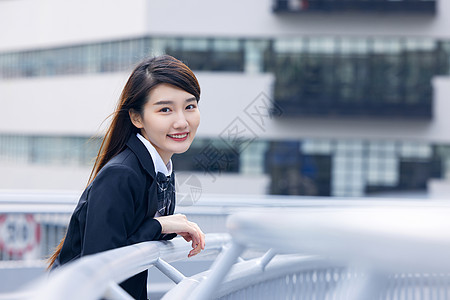 日系JK少女青春户外写真图片