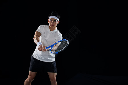 纳因戈兰怒喷马丁内斯：他根本不懂足球，是个糟糕的主教练