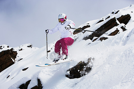 滑雪的运动者图片