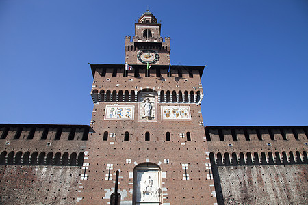 意大利米兰CastelloSforzesco时钟塔图片