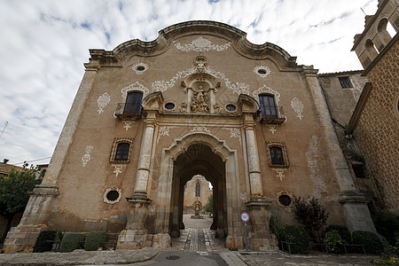 西班牙加泰罗尼亚艾瓜穆尔西亚修道院入口图片
