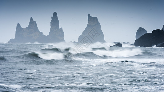 海浪礁石冰岛南部海上的礁石背景