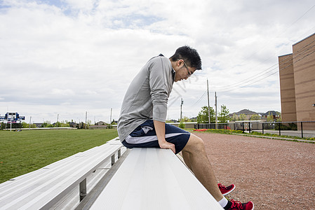 强强对话！曼城发布欧冠对阵多特海报，鲁本