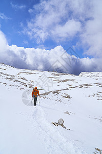 意大利特伦蒂诺阿尔托迪埃卡纳泽的登山者图片