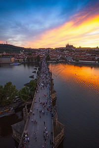 日落时的捷克布拉格图片