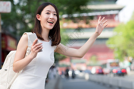 逛街旅行美女环境市区快乐女孩旅行背景