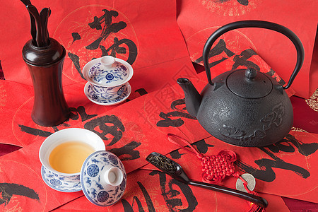 红色中式茶具图片