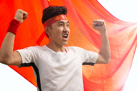 邮报：纽卡首席商务官西尔弗斯通将离职，去尤文任职