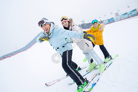 冰雪旅游一家人到滑雪场滑雪运动背景