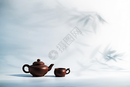 瓷器茶具东亚图片视觉效果紫砂壶竹子背景下的茶壶背景