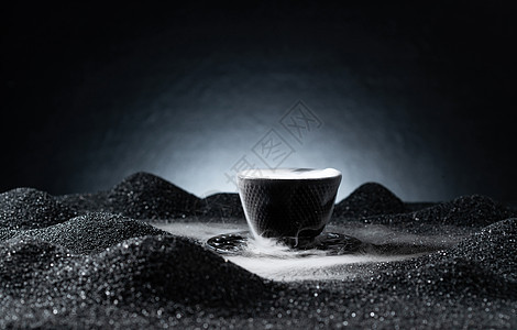 陶瓷制品文化图片视觉效果烟雾缭绕下的茶杯图片