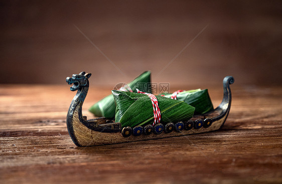 东方食品粽子和龙舟图片