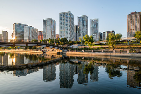 光华路SOHO户外桥北京CBD建筑背景