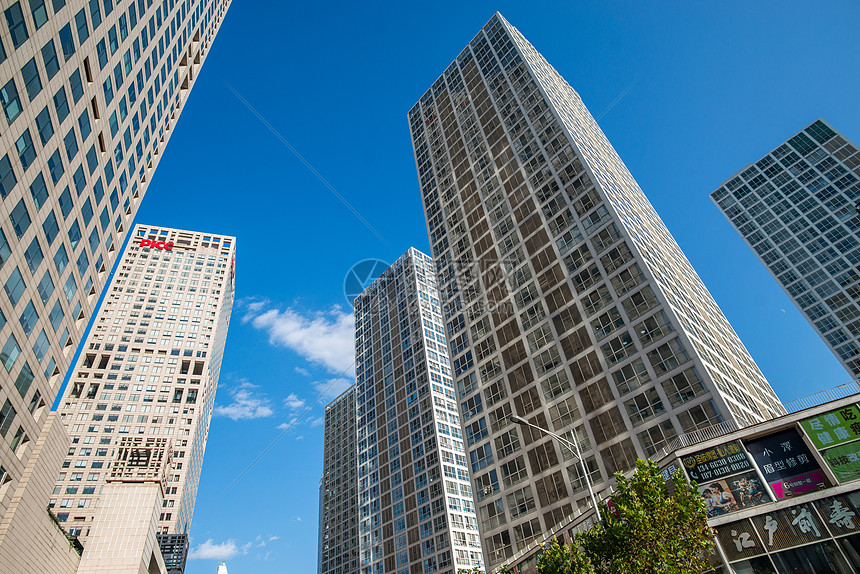 城市CBD的摩天大楼景象图片