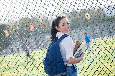 智慧校园青年女大学生背景