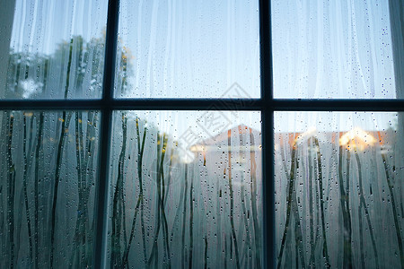 雨天别墅阴天雨后的窗户局部背景