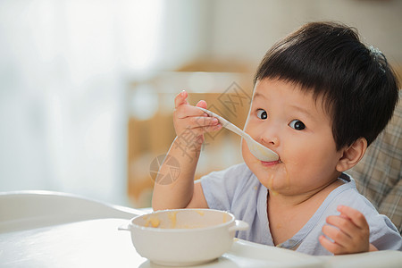 新生活婴儿食品童年健康食物宝宝吃饭背景