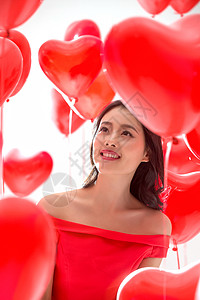 爱心气球和礼物大量物体摄影亚洲青年女人和气球背景