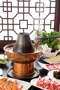 美味的老北京涮羊肉火锅图片