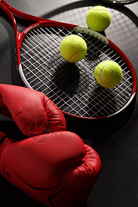 网球和拳击手套图片