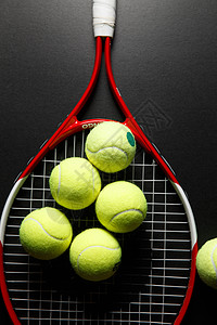 网球和网球拍高清图片