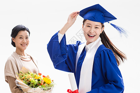 毕业生母女庆祝典礼图片