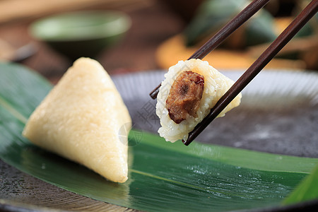 端午节日美食白米粽图片