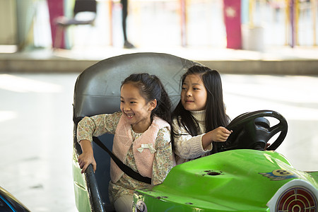 中国儿童亚洲人可爱的摄影小学生在游乐场玩耍背景