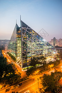 夜晚路环境城市街道北京侨福芳草地大厦夜景背景