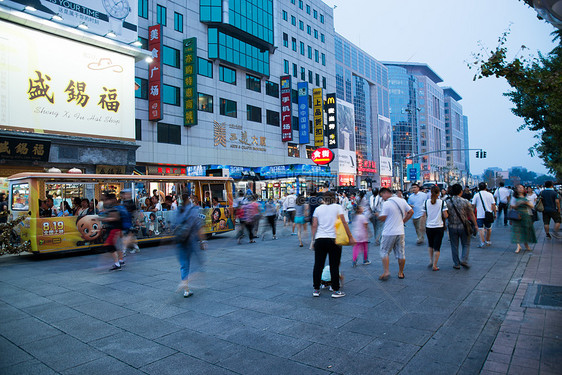 市区文化旅行者北京王府井大街图片