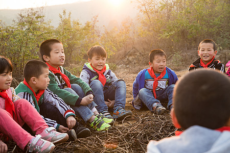 京剧摄影摄影童年信心欢乐的乡村小学生背景