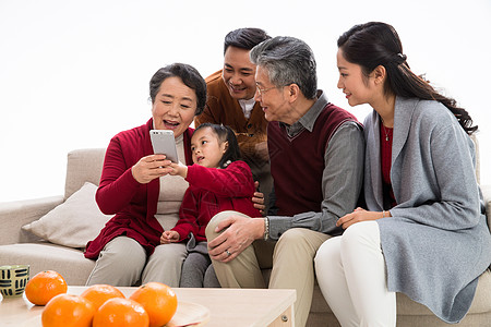 彩色图片老年女人过年幸福家庭高清图片