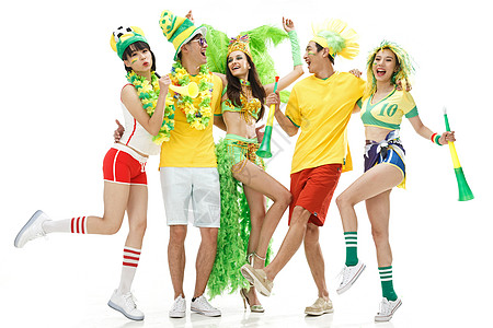 姆巴佩本场比赛数据：2进球3关键传球+传球成功率91.3%，评分7.7