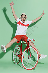 仅一个人户内青春青年男人骑自行车图片
