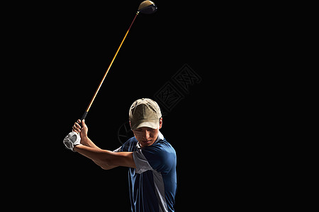 手臂包打高尔夫球的运动员背景