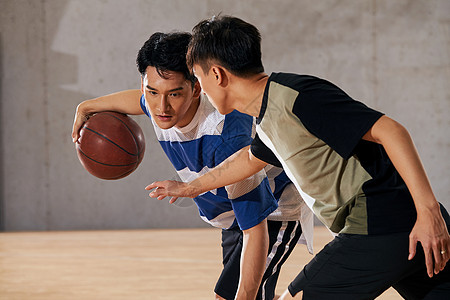 篮球运动男性两个青年男人打篮球背景