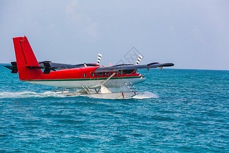 飞行器海洋旅游胜地海上滑翔机图片
