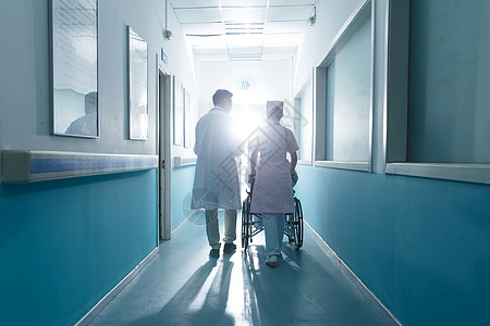 卫生彩色图片全身像医务工作者在医院的走廊背景图片