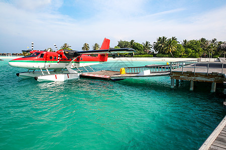 休闲追求休闲码头马尔代夫海景图片