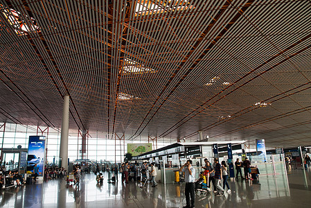游客飞机场运输北京首都机场图片