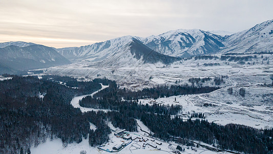 喀纳斯雪景新疆喀纳斯禾木景区冬日雪景背景