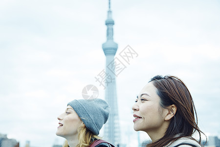 带外国友人东京旅游观光图片