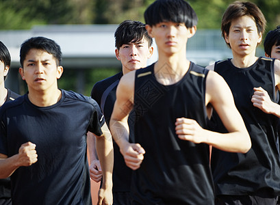 瓜帅：伯恩茅斯失去了四名后卫中的三人，但仍然保持着出色实力