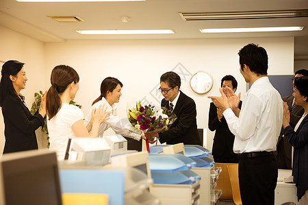 多数老板男子商人男退休退休退休退休家庭图片