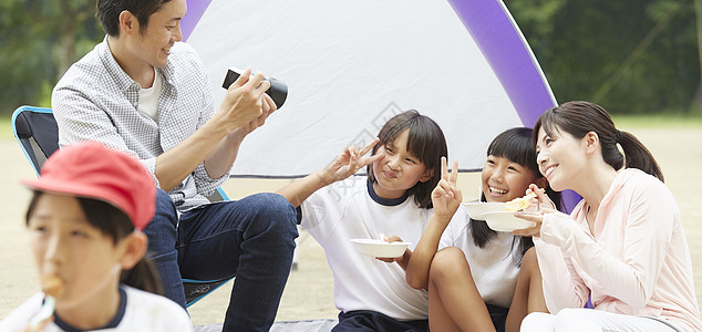 全尤文：尤文和那不勒斯有意引进塞巴略斯，但皇马拒绝在一月出售