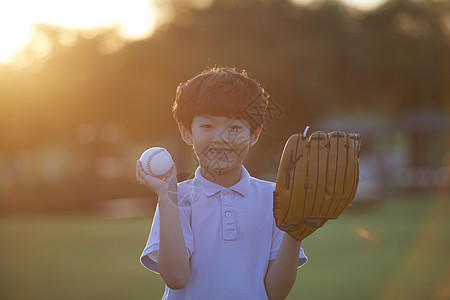 举起玩体育儿童棒球图片