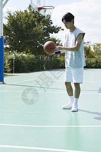 16连胜势不可挡！恰当战术调整+满级人格魅力，孔帕尼塑造新拜仁