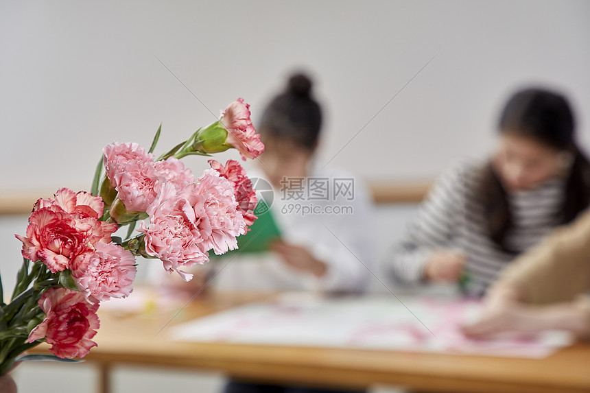 认真学习高中生前的花朵图片